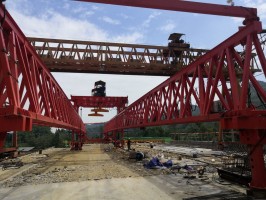 四川路桥峨汉高速架桥机安全监控项目