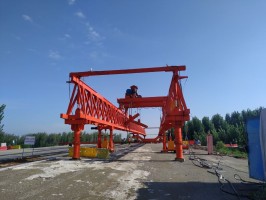 河南濮阳范台梁高速架桥机安全监控项目